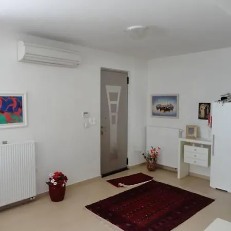 Armilides Luxury 3 Bedroom Maisonette Kokkini Hani